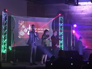 Troy Burns Family wows audiences with their 26 city â€œBringing Good Newsâ€ Christmas Tour