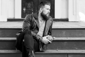 Zach Williams: Singer, Songwriter, Grammy winner